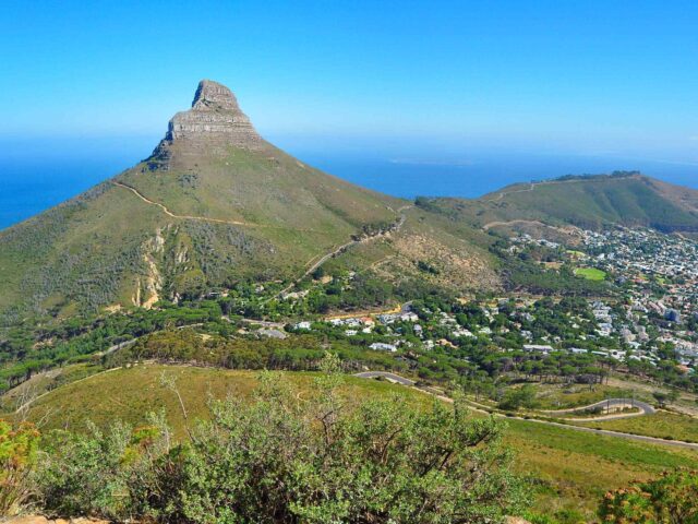 https://www.bookinprague.com/wp-content/uploads/2018/08/post_capetown_05-640x480.jpg